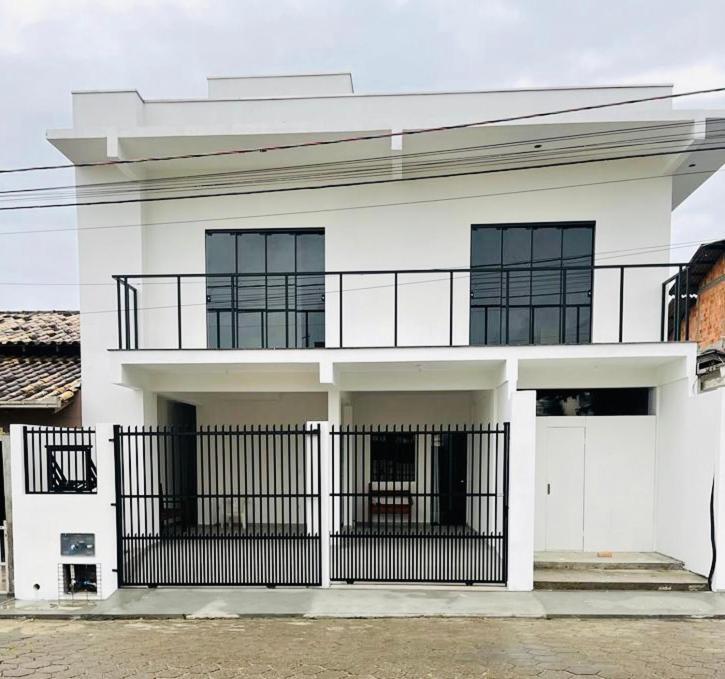 Suites Nani Penha  Buitenkant foto